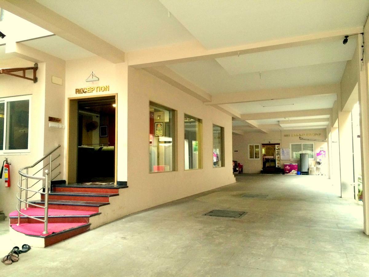 Hotel Sri Hayagriva Tiruchirappalli Екстер'єр фото
