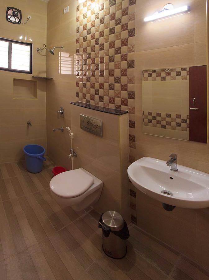 Hotel Sri Hayagriva Tiruchirappalli Номер фото